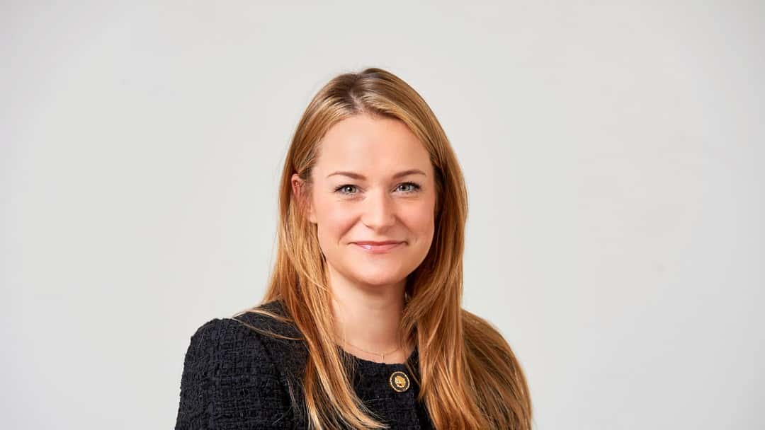 Shoosmiths strengthens team with new legal director