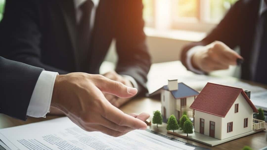 Law Society engages conveyancing community as it launches property form consultation