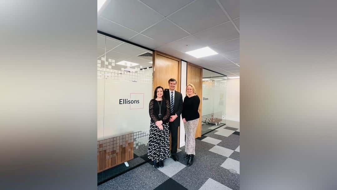 Ellisons boosts private client team