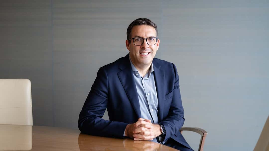 Fieldfisher re-elects Robert Shooter