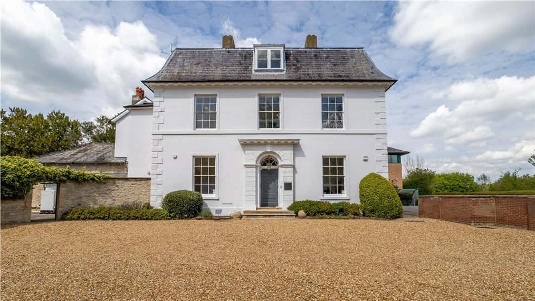 The future of CILEX regulation hangs in the balance