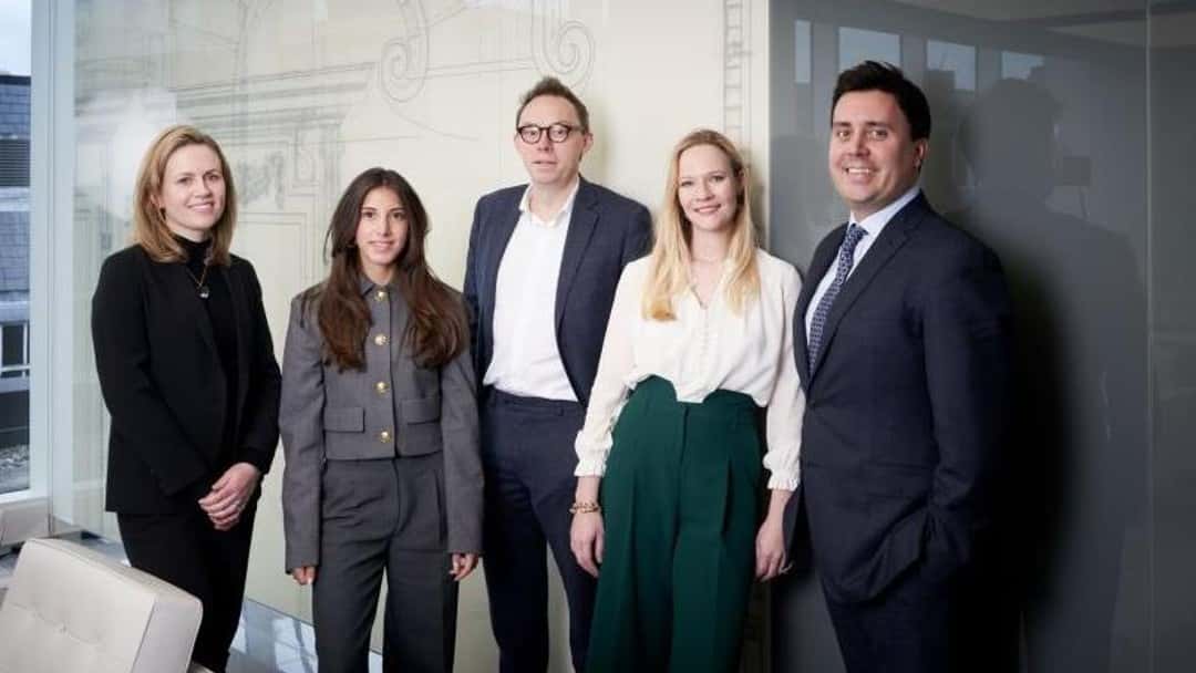 Wedlake Bell hires leading art and luxury team from Charles Russell Speechlys
