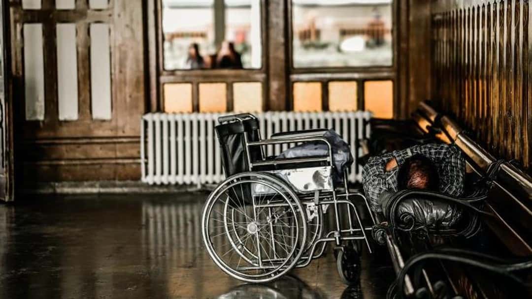 Advising those with vulnerable relatives