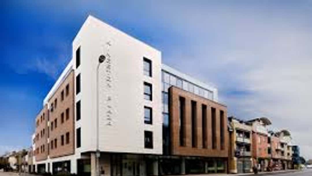 Birketts advises on Kingston Plaza sale