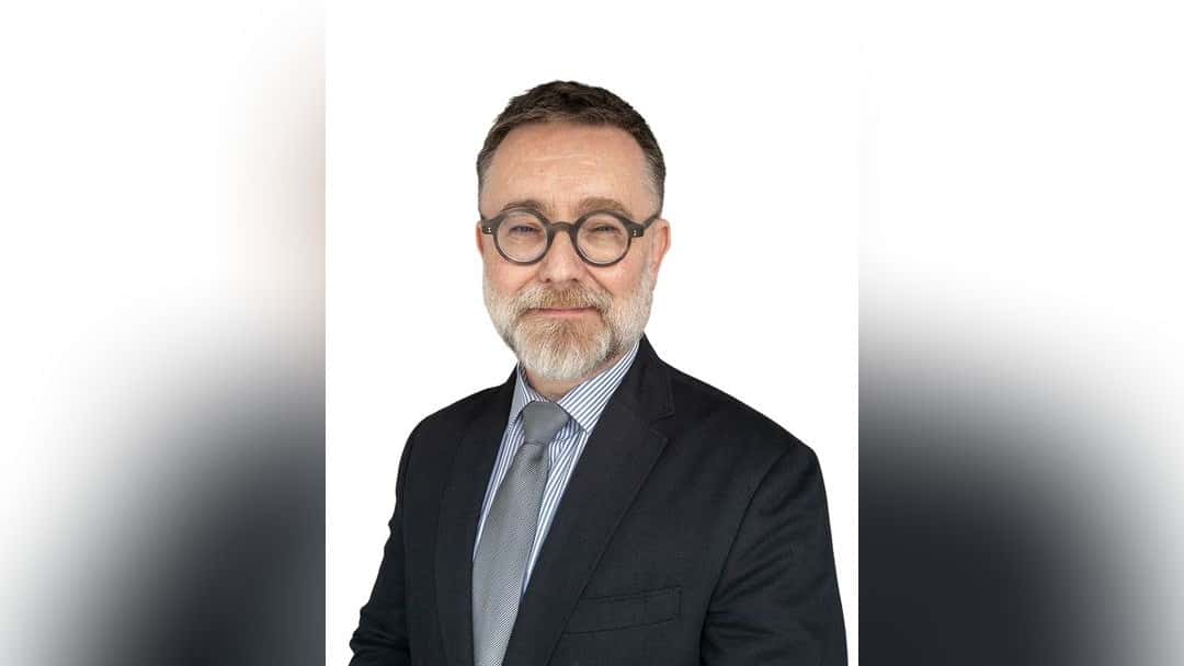 Austin Kemp expands divorce team with expert  