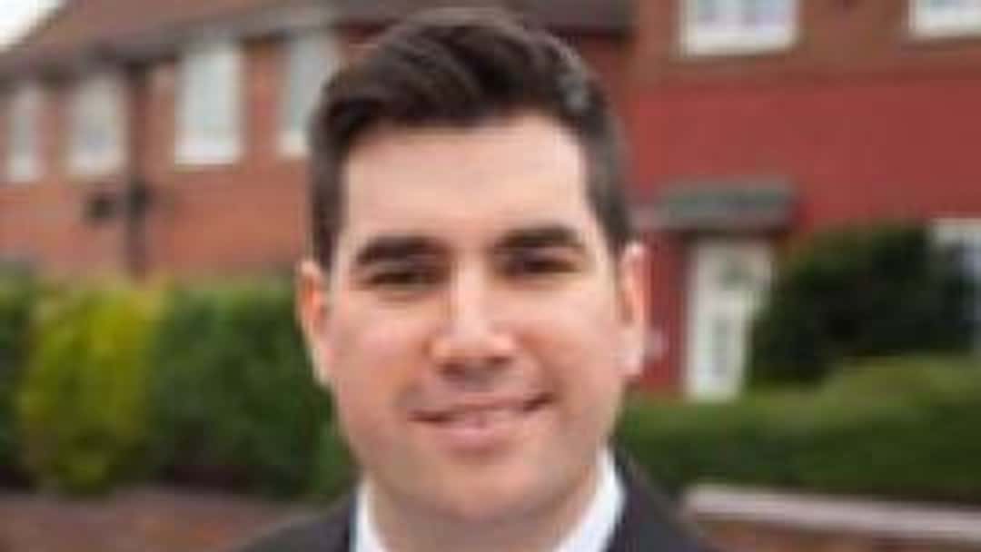 Labour pledges to reverse legal aid cuts