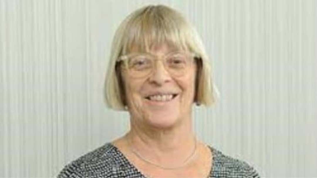 SRA re-appoints chair