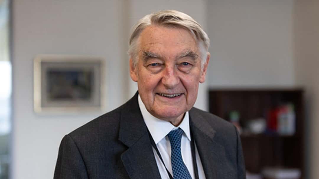 The power of apologies: updating laws for organisational accountability