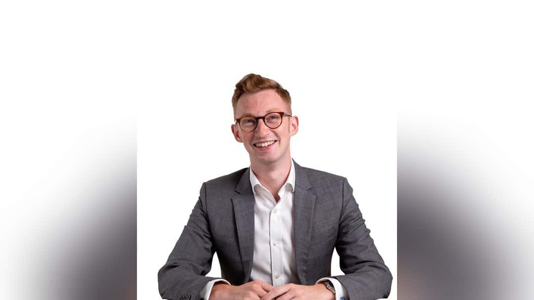 EIP promotes Rob Barker to partner