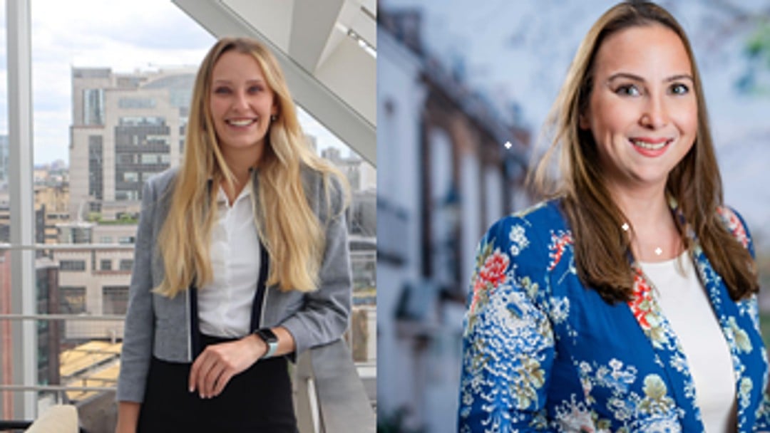 L-R: Emily Hewlett and Jessica Draganescu