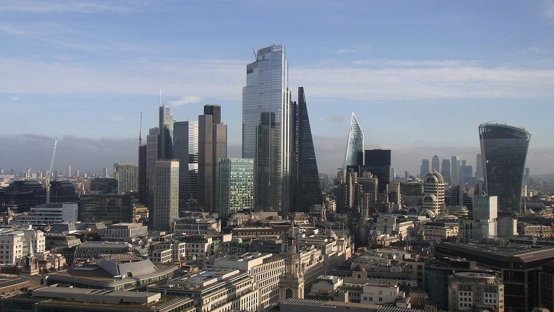 Profits of US law firms in London fall below £1bn amid slowdown in M&A deals