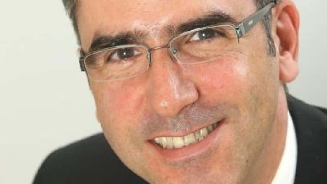 Marketing tips: Red-hot branding