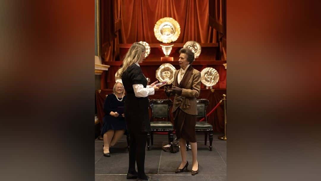 Express Solicitors earns royal honour