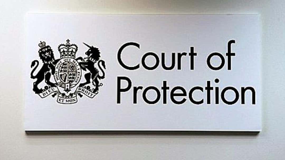 Re AR, HR and MH: lasting powers of attorney cancelled over certificate provider's fraud conviction