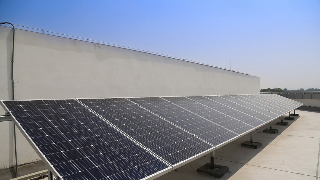 Freeths advises on solar carport project